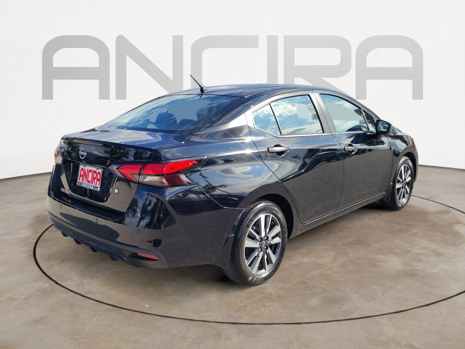 Used 2024 Nissan Versa S w/ S Plus Package FWD image 12
