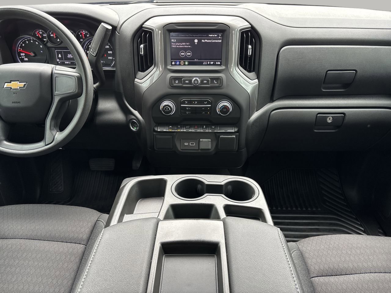 Used 2022 Chevrolet Silverado 1500 Custom image 13