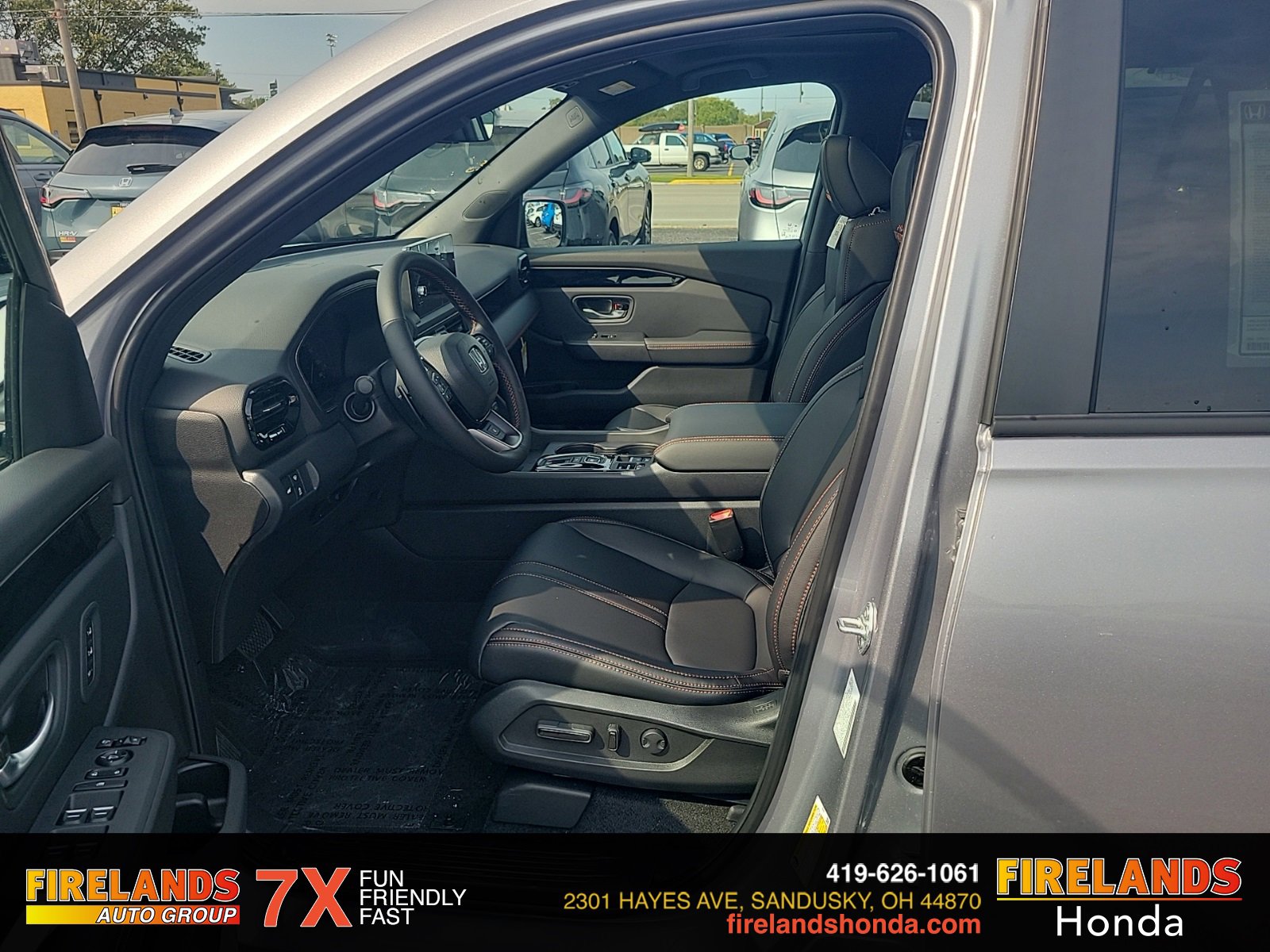 New 2025 Honda Pilot TrailSport image 17