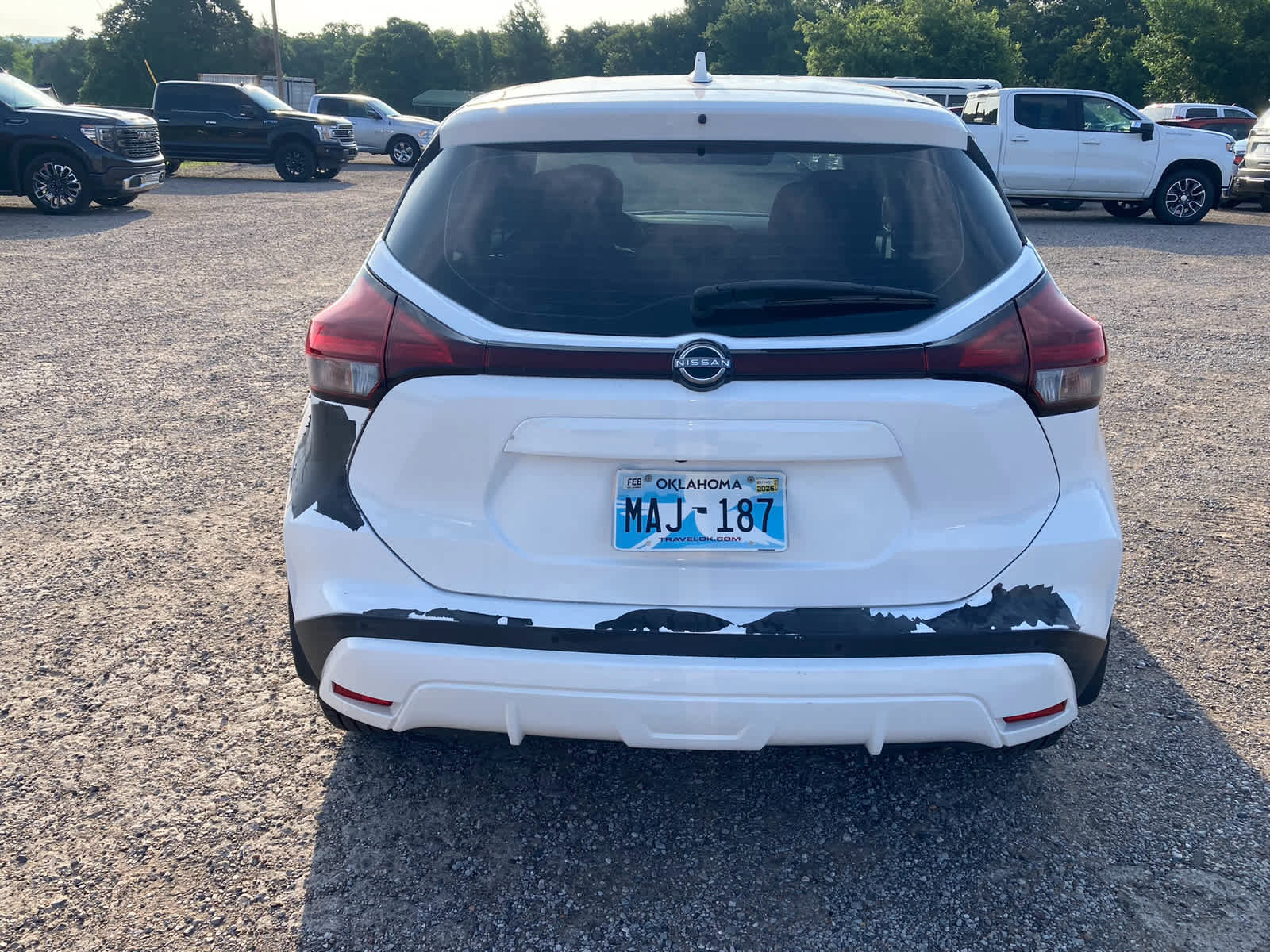 Used 2022 Nissan Kicks S FWD image 6