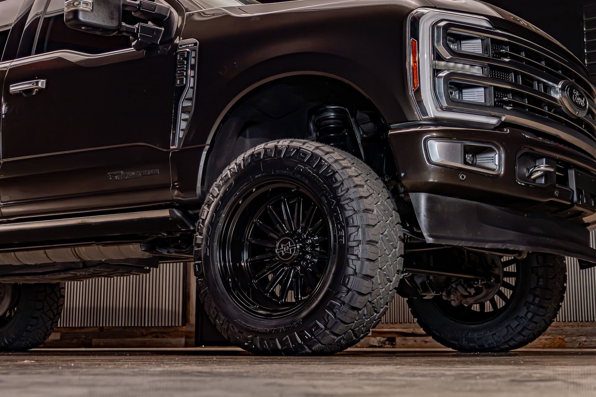 Used 2024 Ford F250 Limited w/ FX4 Off-Road Package AWD/4WD image 14