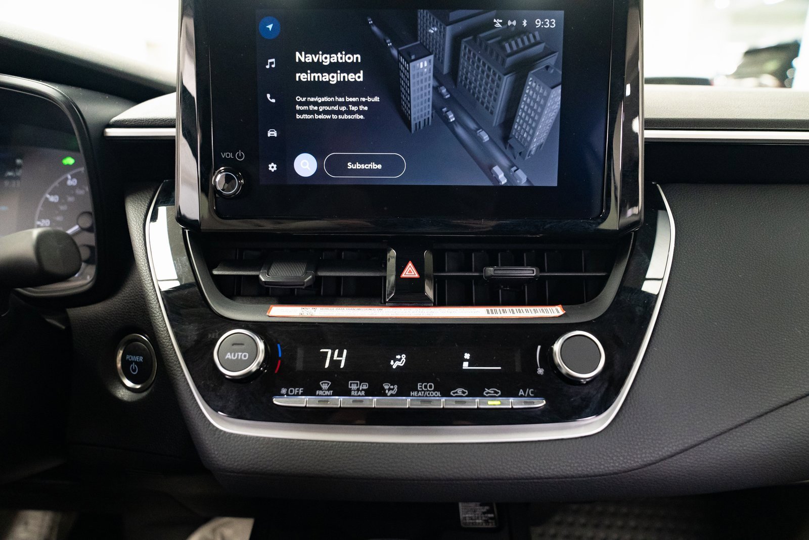 Used 2025 Toyota Corolla LE image 16