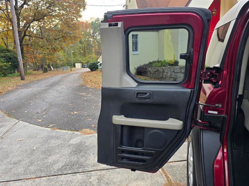 Used 2007 Honda Element LX image 18