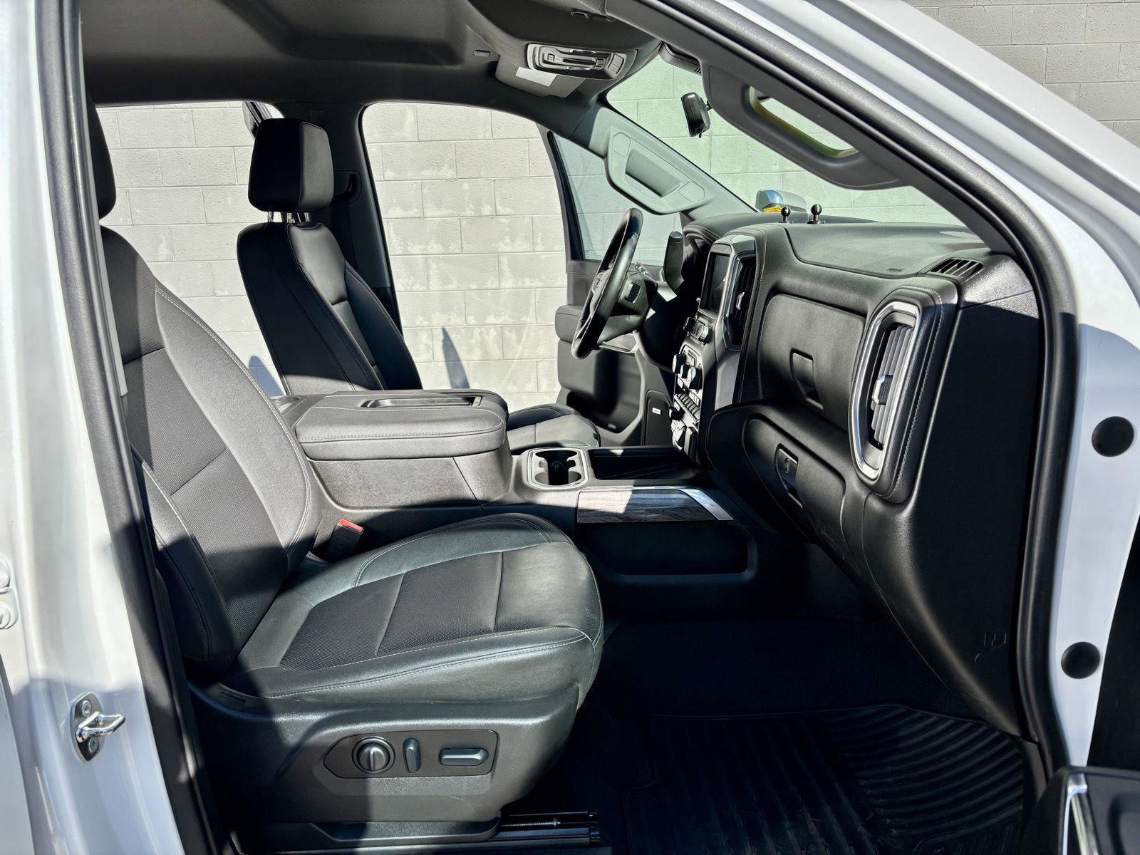 Used 2022 Chevrolet Silverado 3500 LTZ w/ LTZ Premium Texas Edition image 7