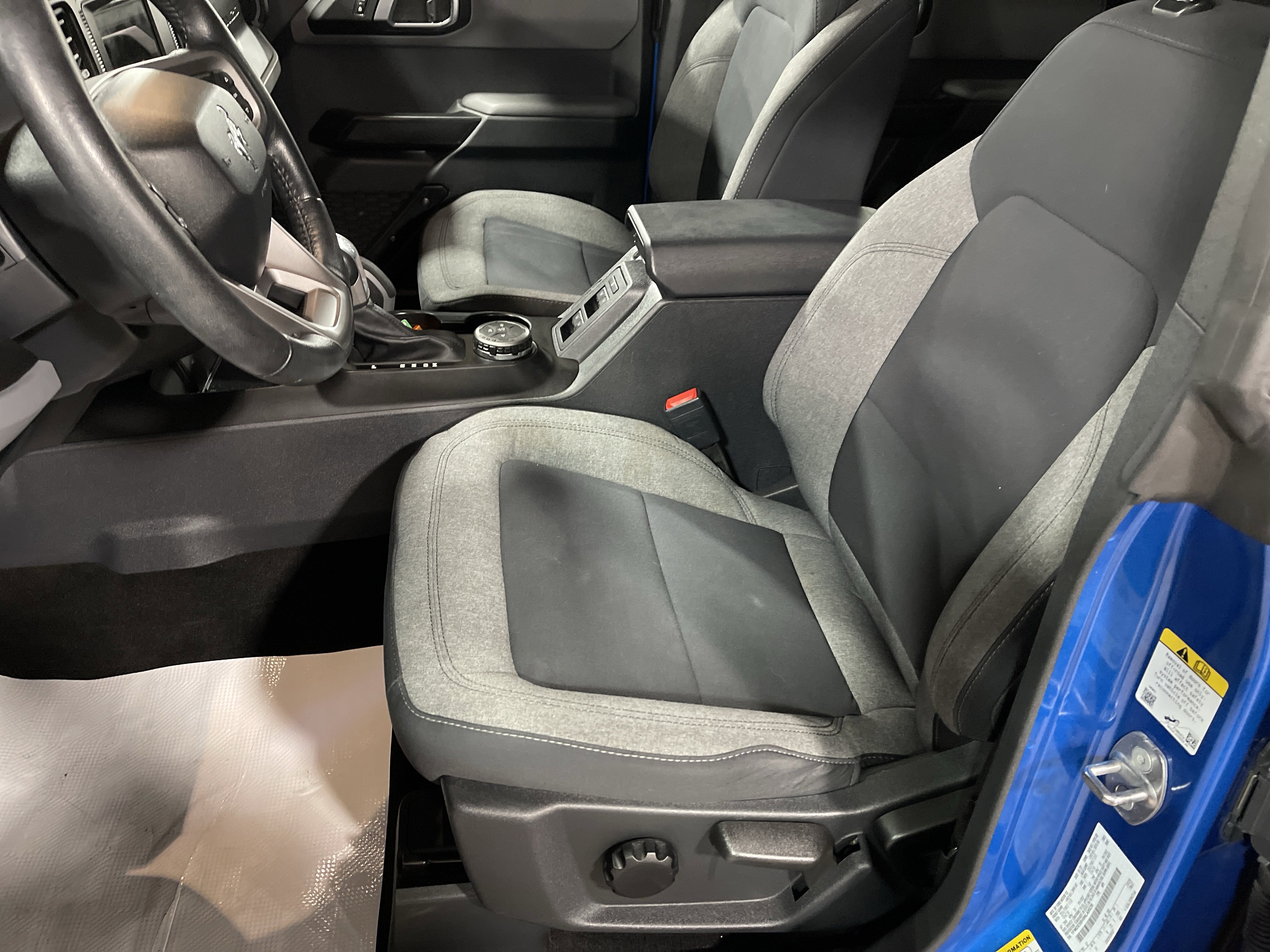 Used 2022 Ford Bronco Big Bend image 8