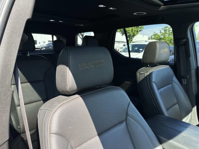 Used 2023 Chevrolet Traverse High Country AWD/4WD image 12