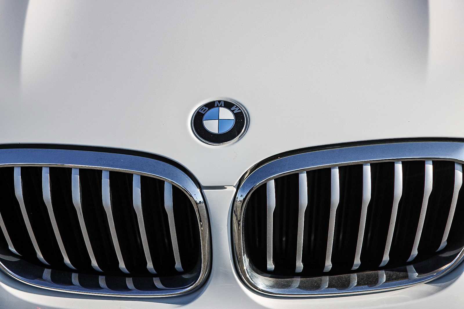 Used 2020 BMW X3 xDrive30i w/ Convenience Package AWD/4WD image 5