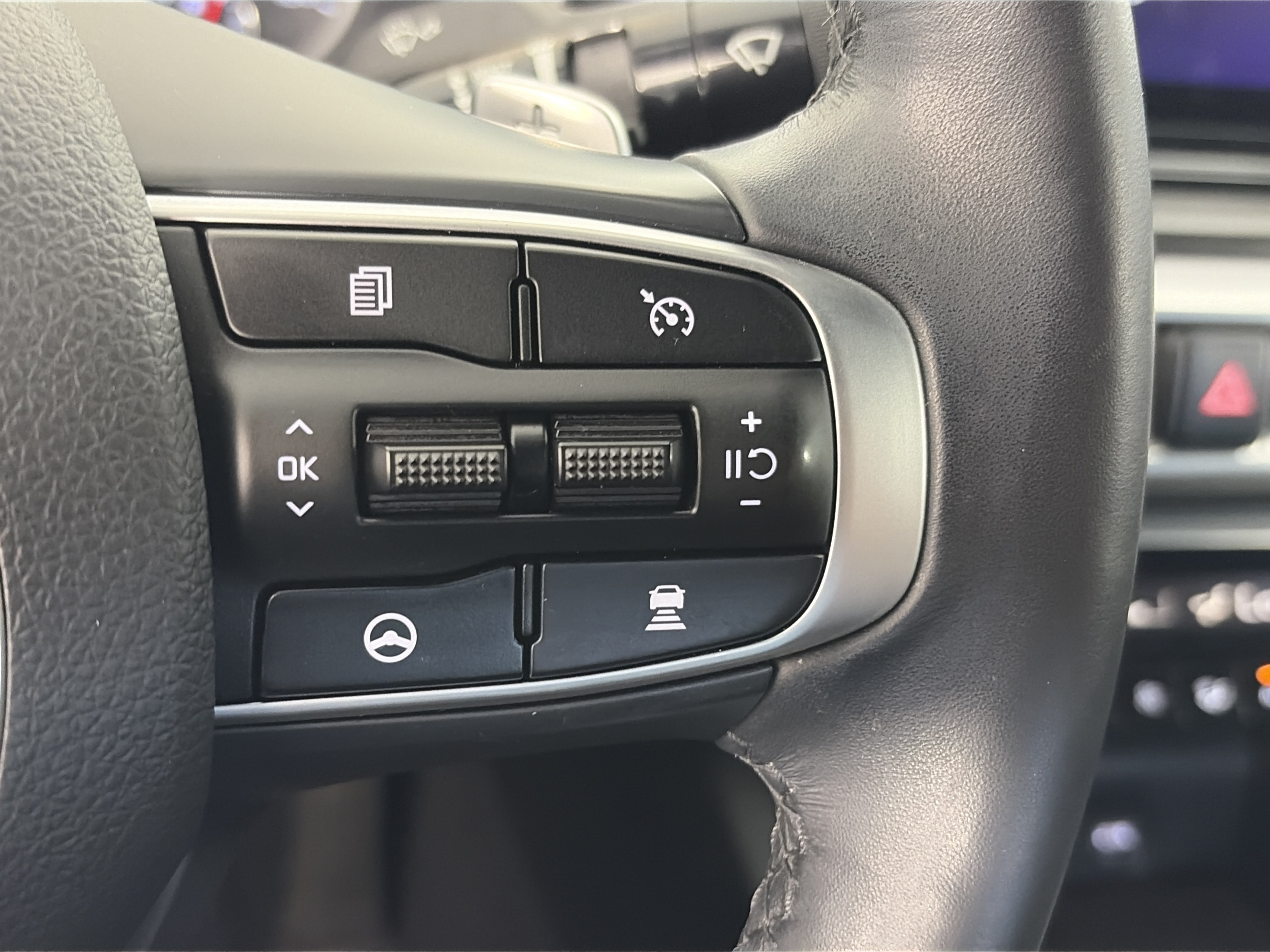 Certified 2024 Kia K5 GT w/ GT1 Package FWD image 14