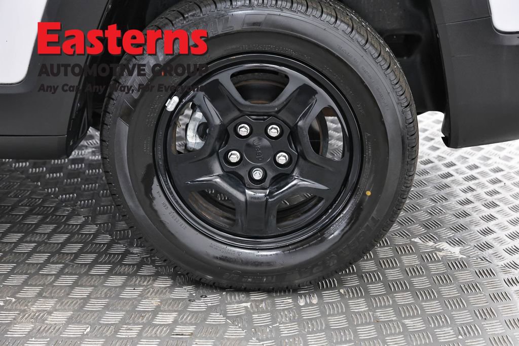 Used 2021 Jeep Renegade Sport image 33