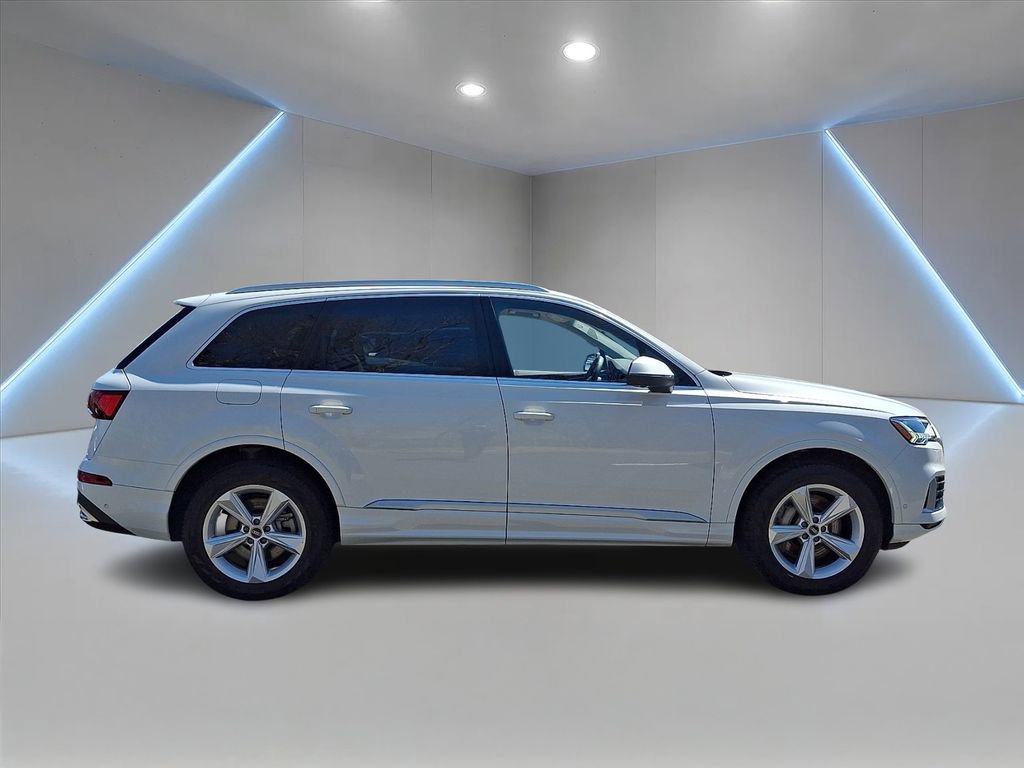 Used 2023 Audi Q7 2.0T Premium Plus w/ Premium Plus Package image 4