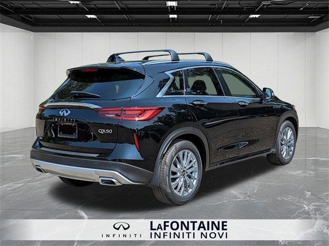 New 2025 INFINITI QX50 Luxe image 5