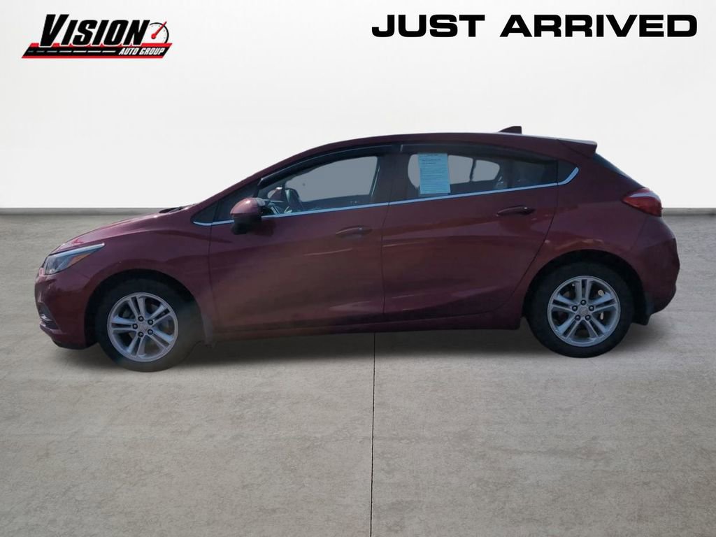 Used 2018 Chevrolet Cruze LT w/ Convenience Package image 8