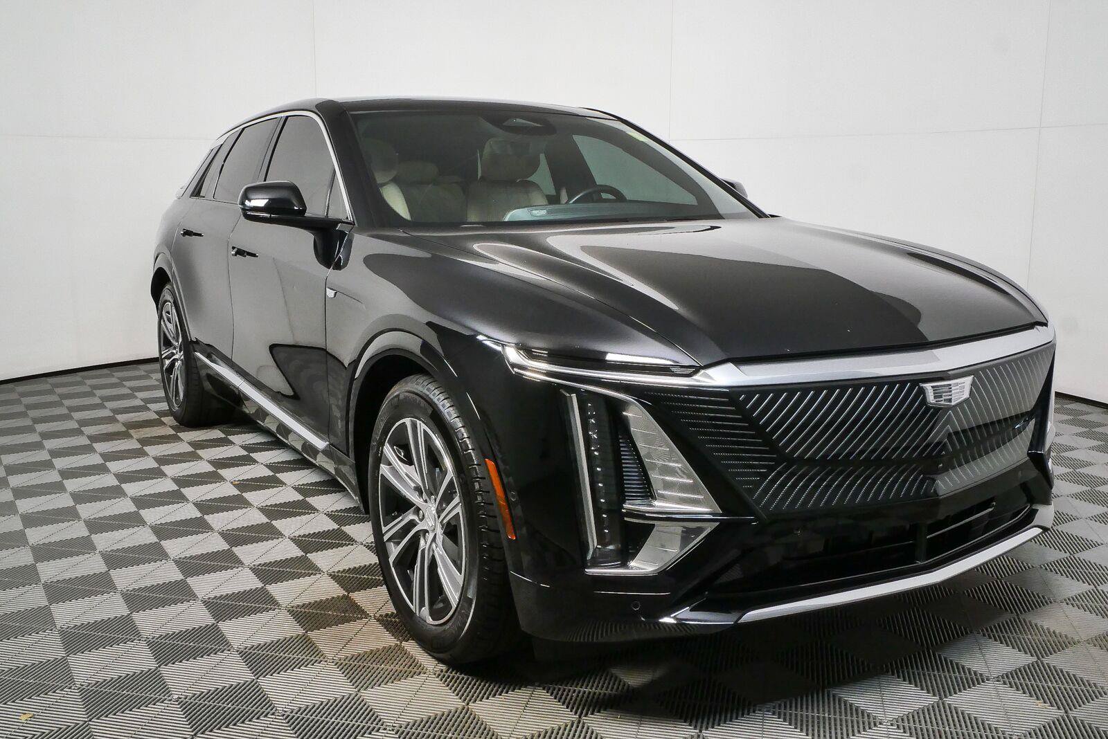 Used 2024 Cadillac Lyriq Luxury w/ Nappa Leather Package