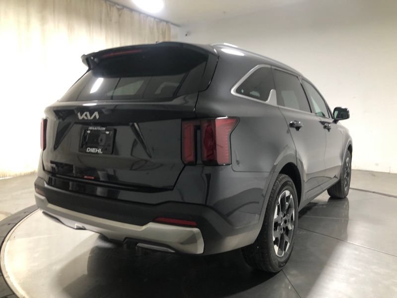 New 2026 Kia Sorento S FWD image 7