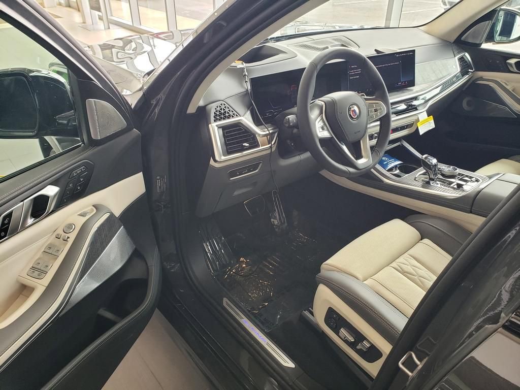 New 2026 BMW ALPINA XB7 AWD/4WD image 5