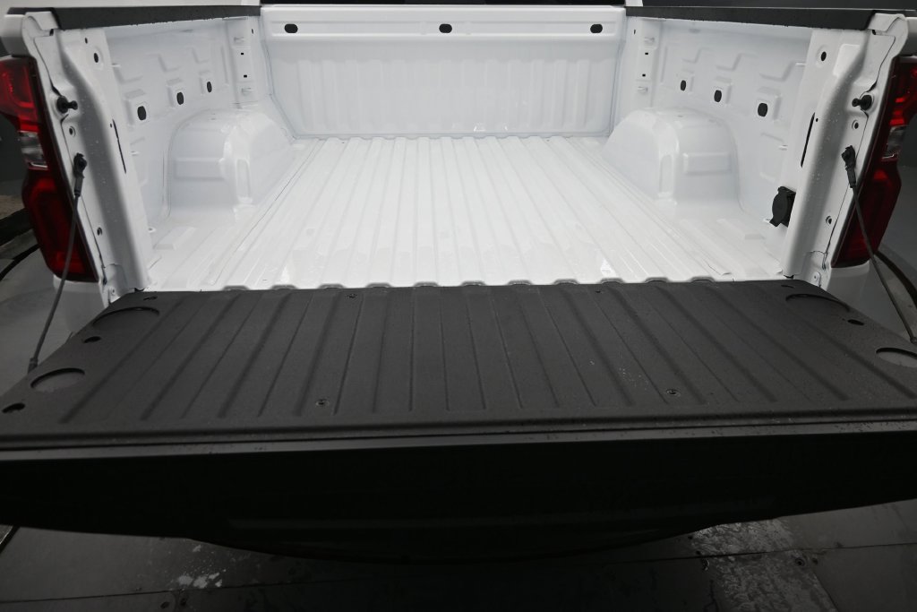 New 2026 Chevrolet Silverado 1500 LT Trail Boss w/ Convenience Package II AWD/4WD image 11
