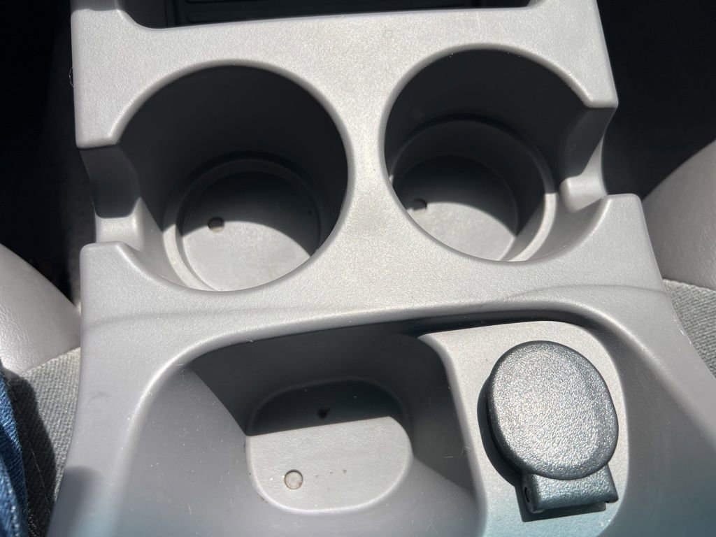 Used 2002 Ford Explorer XLS image 26