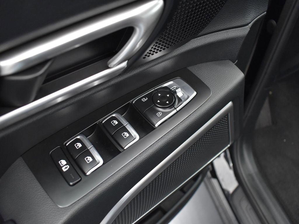 Certified 2025 Kia Telluride S image 10