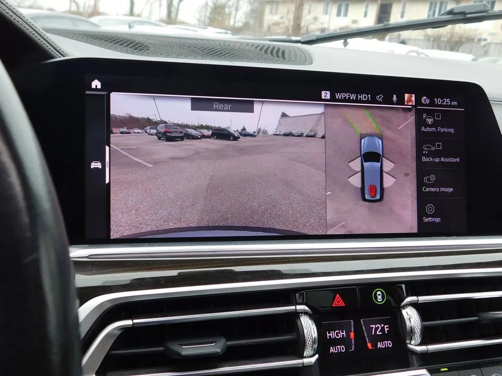 Used 2019 BMW X7 xDrive50i w/ Premium Package image 18