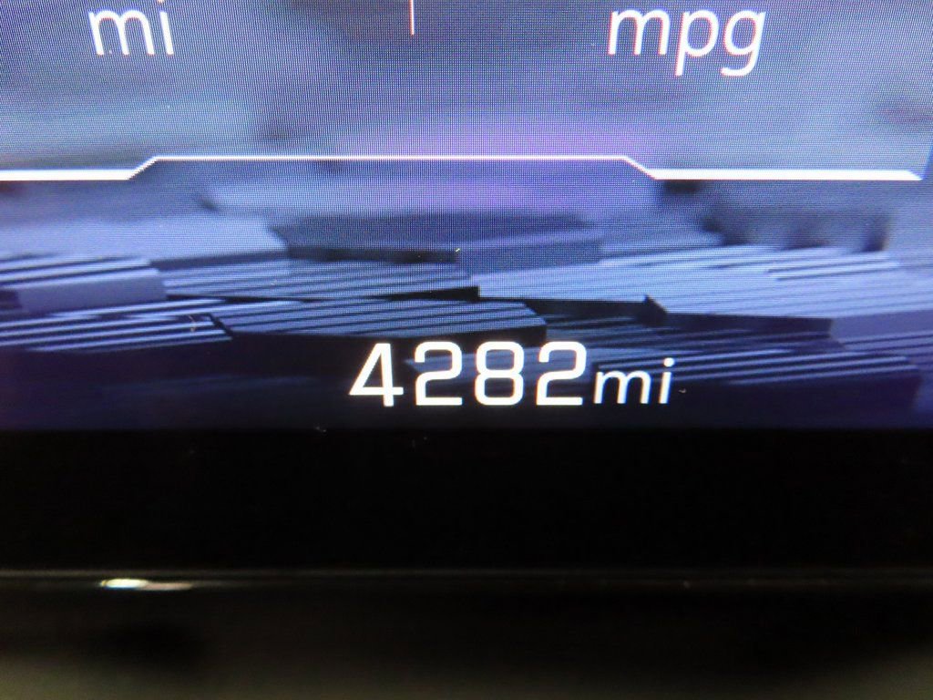 Used 2025 Chevrolet Suburban RST w/ Advanced Technology Package AWD/4WD image 12