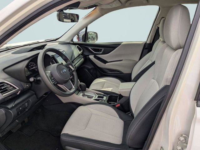 Used 2023 Subaru Forester AWD/4WD image 19