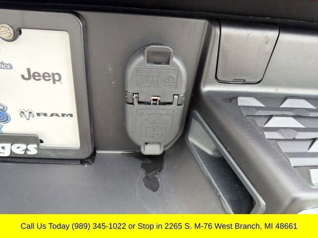 Used 2022 RAM 1500 Big Horn AWD/4WD image 14