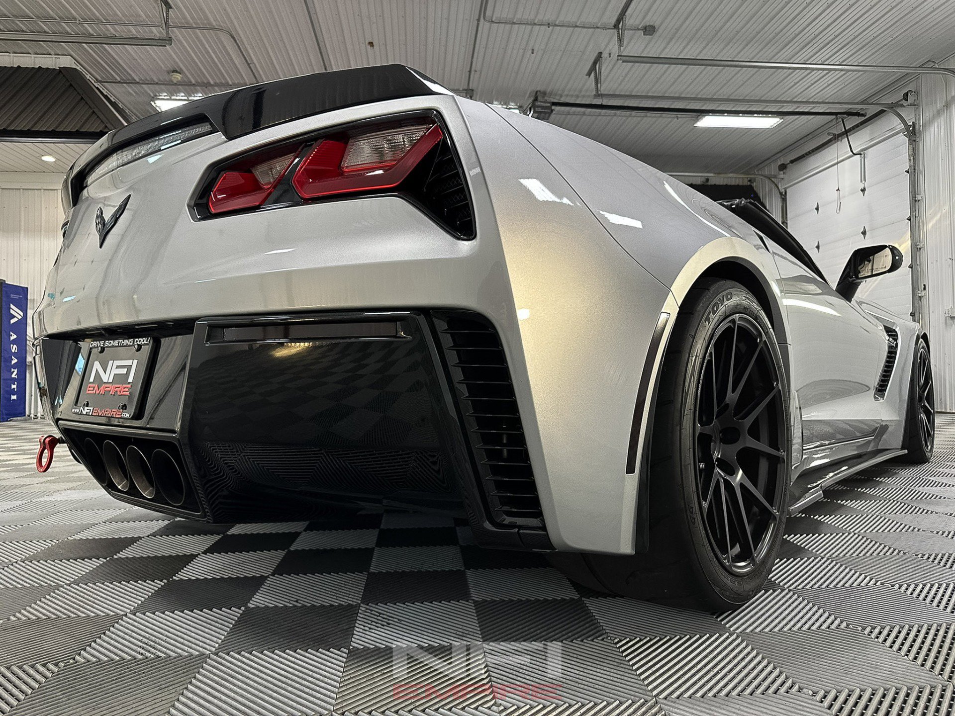 Used 2014 Chevrolet Corvette Stingray Convertible w/ 3LT Preferred Equipment Group image 28