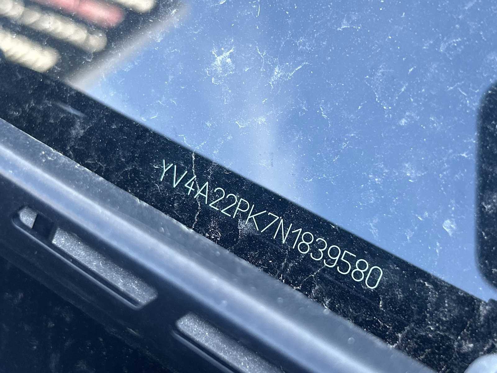 Used 2022 Volvo XC90 T6 Momentum w/ Climate Package image 33