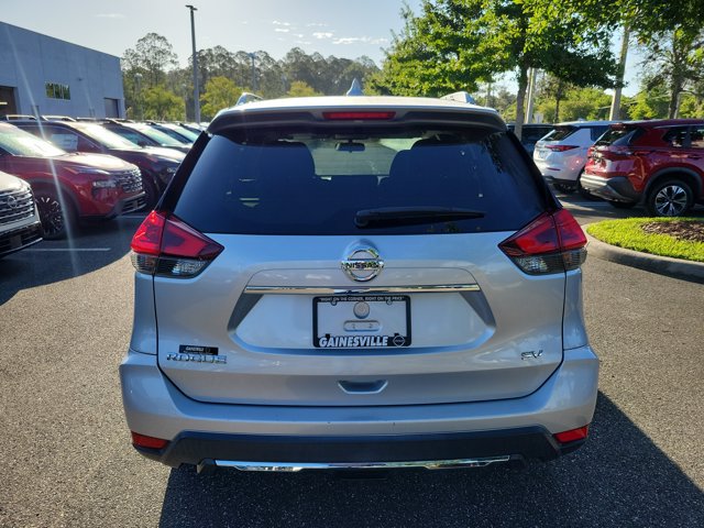 Used 2018 Nissan Rogue SV FWD image 8
