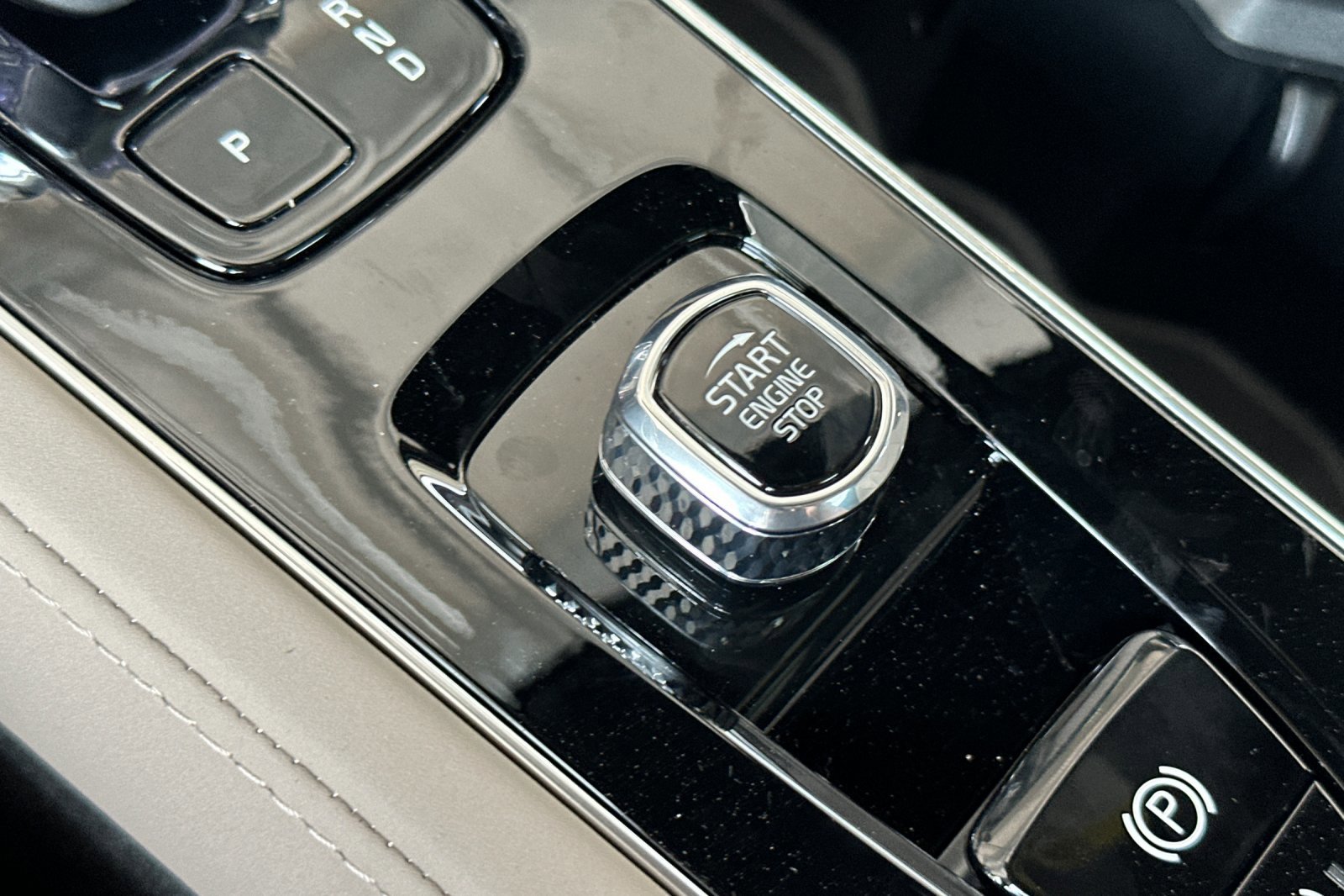 New 2026 Volvo XC90 B6 Plus AWD/4WD image 20