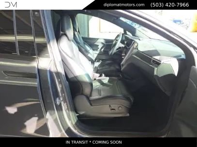 Used 2017 Tesla Model X 90D image 8