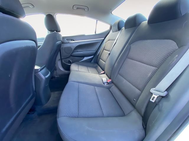 Used 2020 Hyundai Elantra SE w/ Cargo Package (C1) image 13