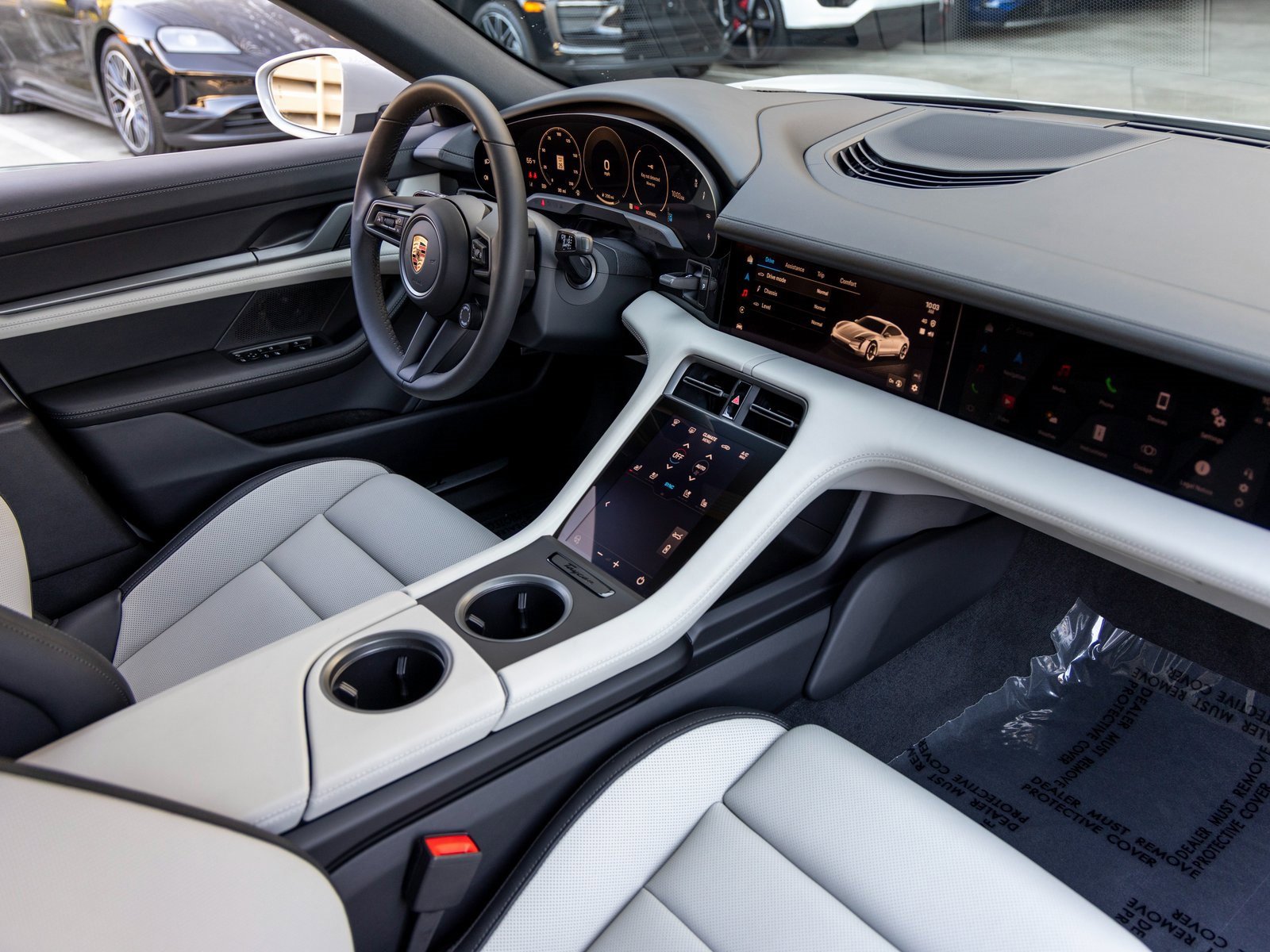 New 2025 Porsche Taycan image 51