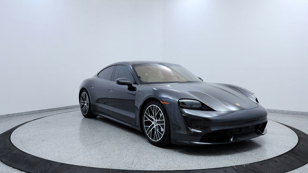 Used 2020 Porsche Taycan Turbo image 7