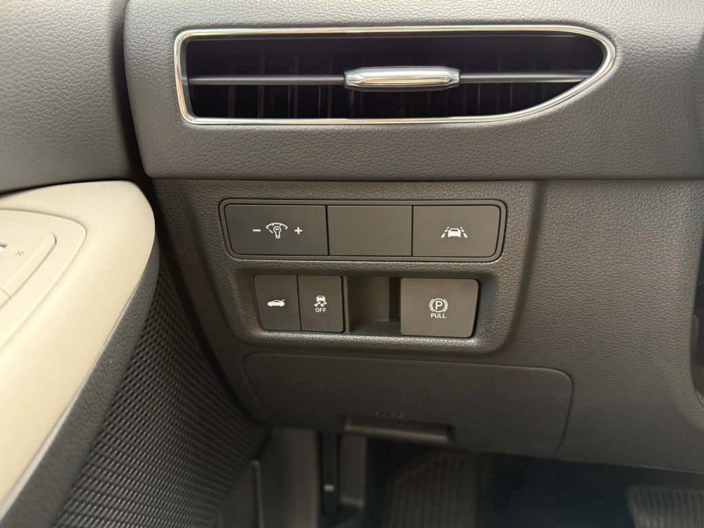 Used 2023 Hyundai Sonata SEL FWD image 21