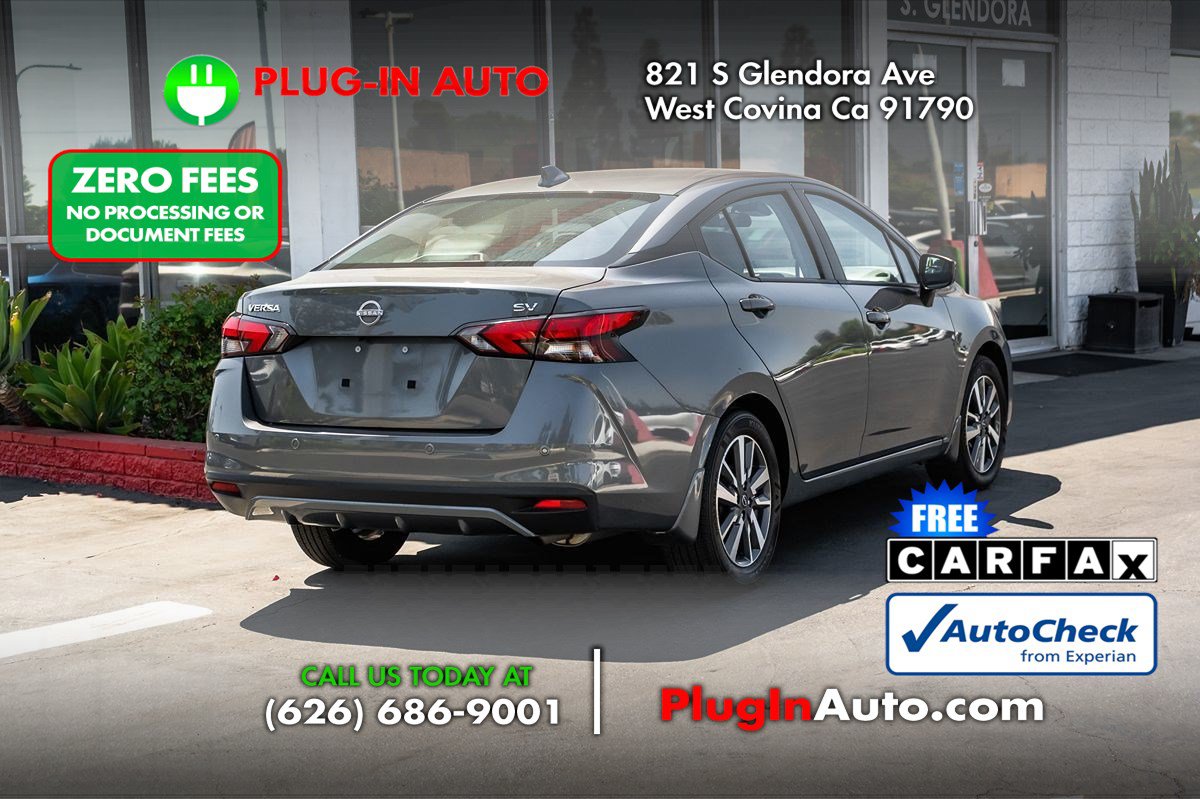 Used 2024 Nissan Versa SV w/ Trunk Package FWD image 4