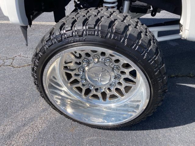 Used 2022 Ford F450 Limited w/ FX4 Off-Road Package image 11