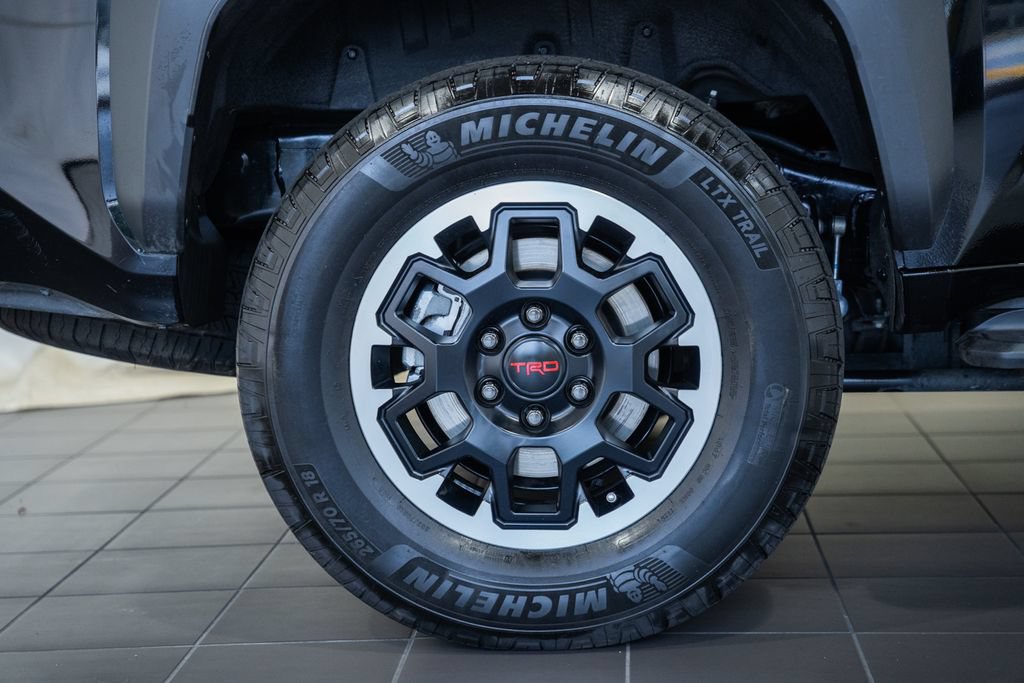 Used 2025 Toyota 4Runner TRD Off-Road AWD/4WD image 19