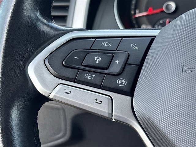 Used 2020 Volkswagen Atlas Cross Sport SE w/ Panoramic Sunroof Package image 23