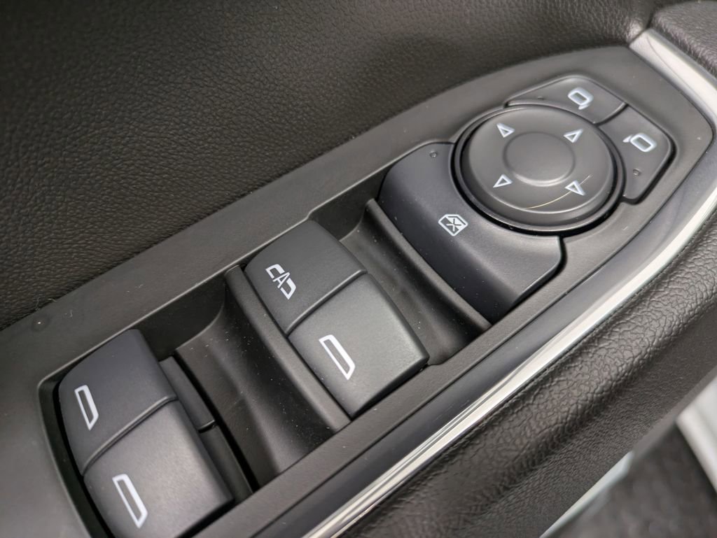 Used 2024 GMC Sierra 1500 Elevation image 10