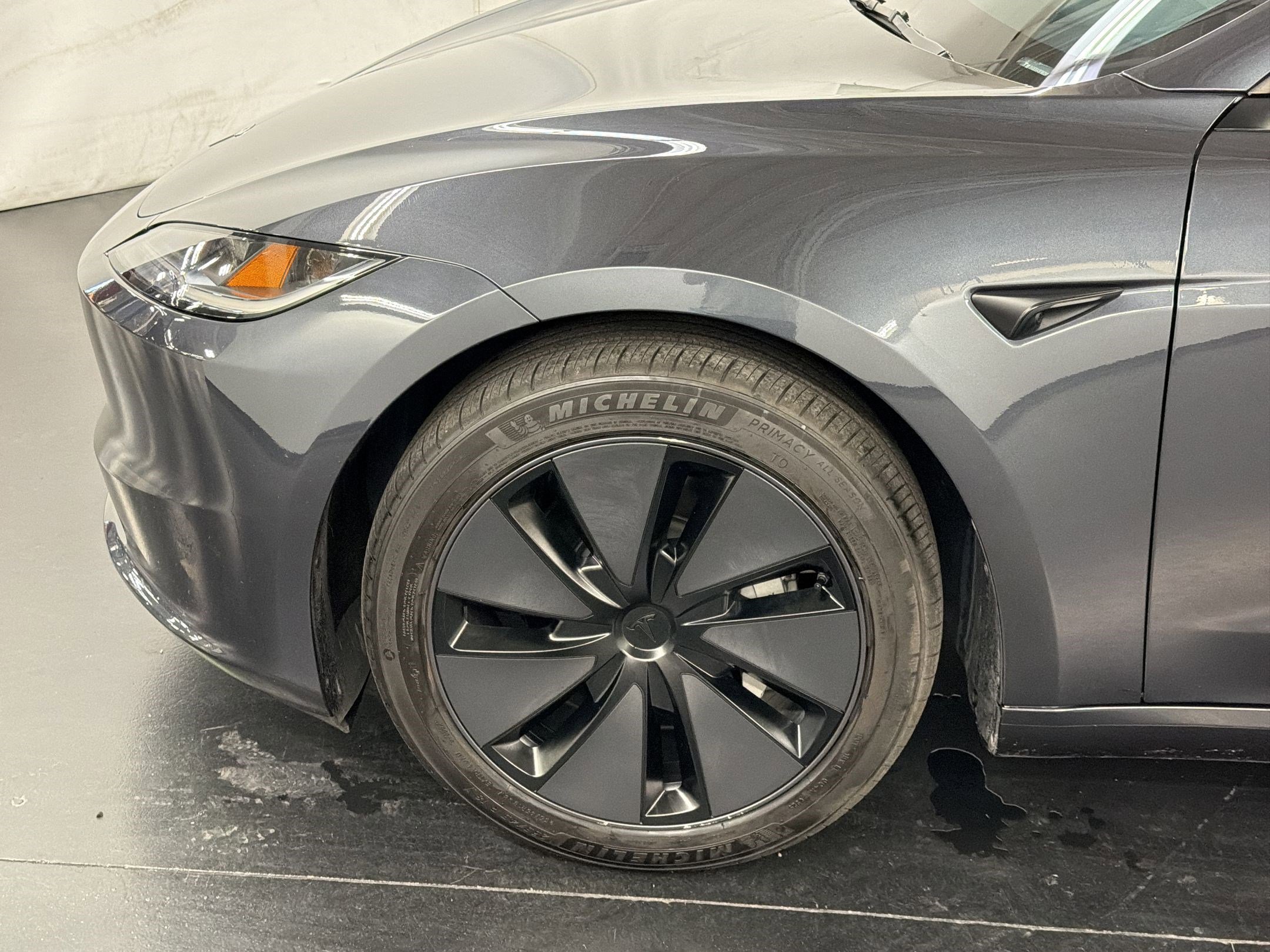 Used 2025 Tesla Model 3 Long Range RWD image 11