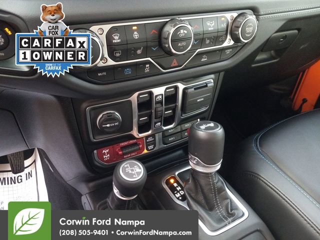 Used 2025 Jeep Wrangler Unlimited Rubicon 4xe w/ Technology Group image 16