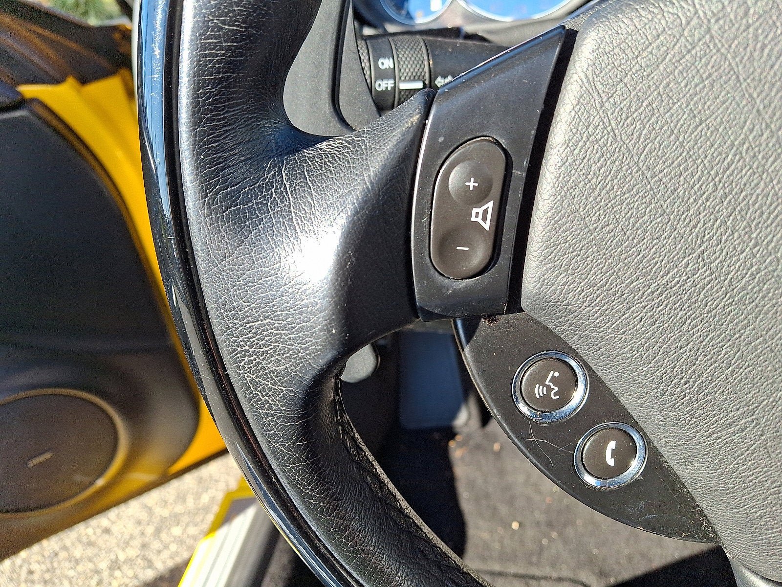 Used 2011 Maserati GranTurismo Convertible RWD image 19