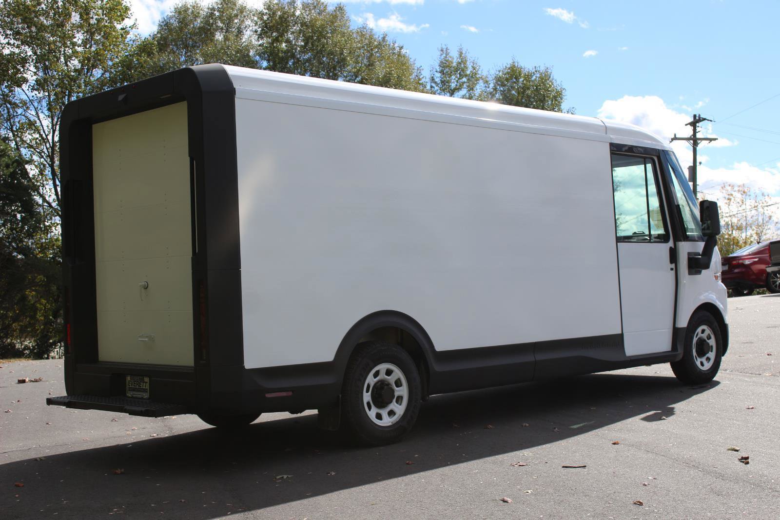 New 2025 Chevrolet Brightdrop 600 w/ Battery Pack, Max Range image 4