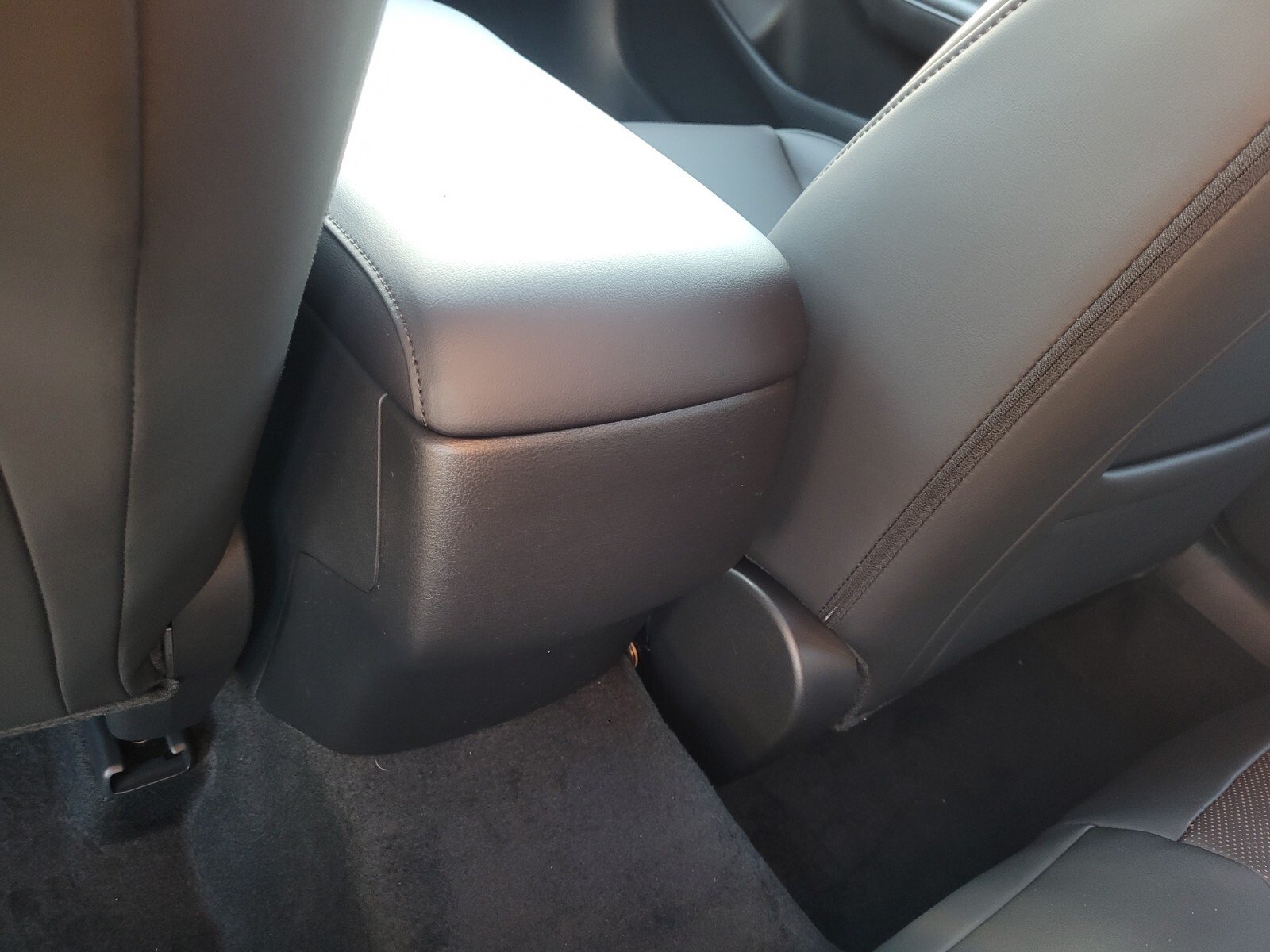 New 2026 MAZDA MAZDA3 2.5 S Hatchback w/ Premium Pkg FWD image 7