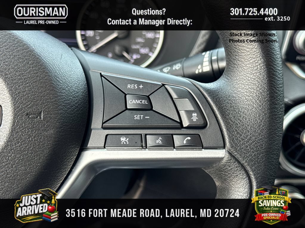 Used 2025 Nissan Sentra SV FWD image 21