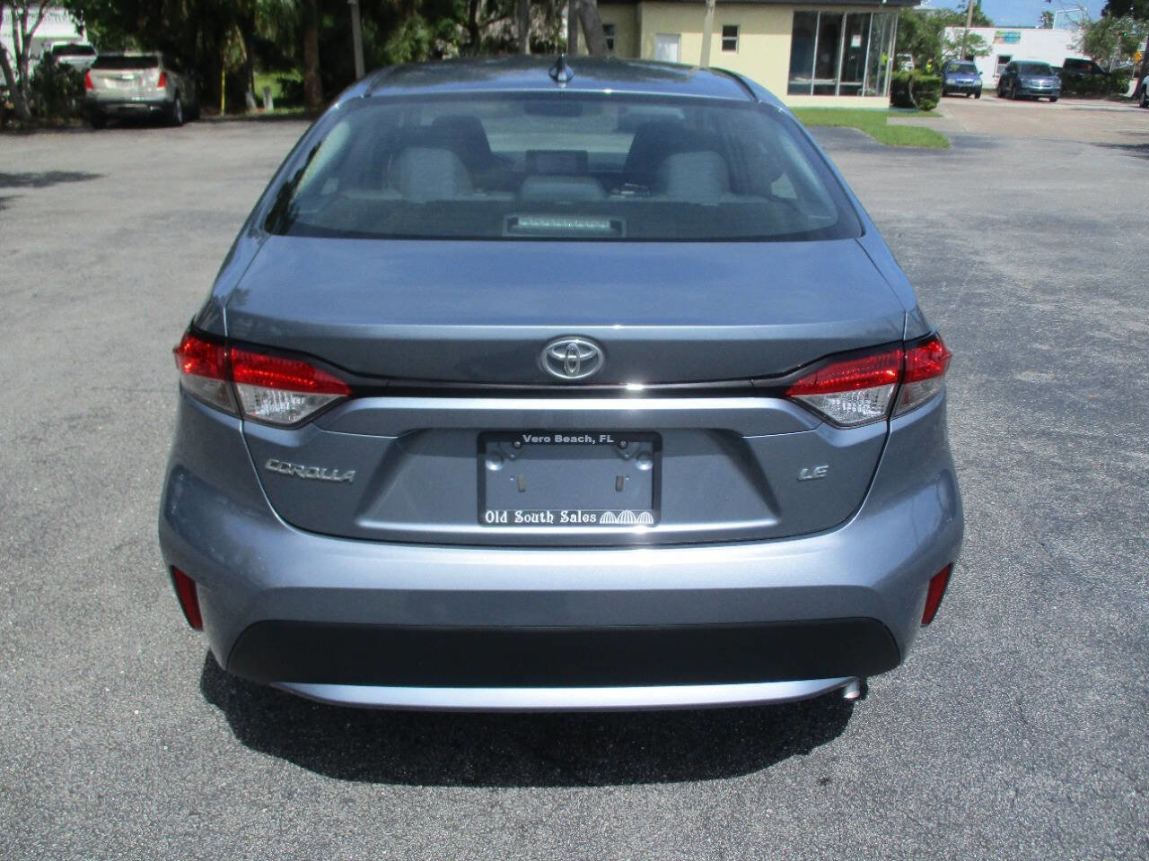 Used 2022 Toyota Corolla LE FWD image 8