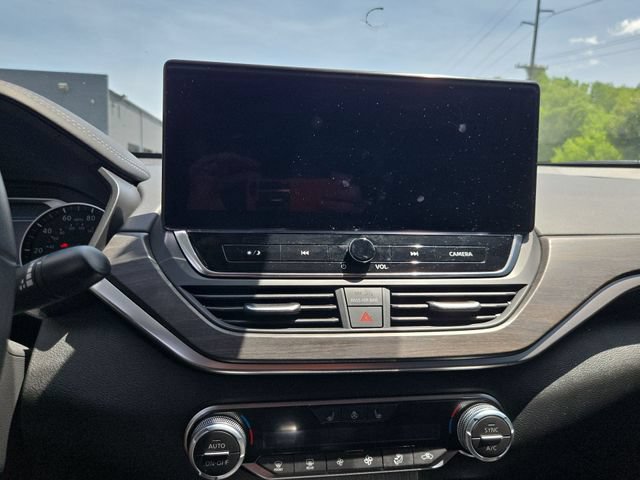 Certified 2025 Nissan Altima 2.5 SL AWD/4WD image 16