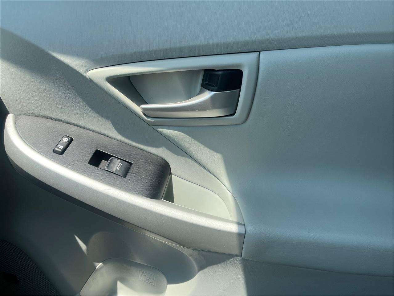 Used 2012 Toyota Prius Four FWD image 20