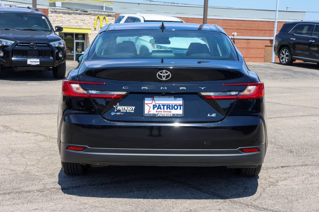 Used 2025 Toyota Camry LE FWD image 4